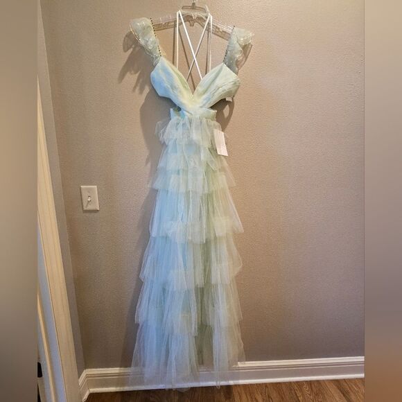 NWT Mac Duggal Mint Green Ruffle Maxi Dress Sz 6 - Picture 5 of 8